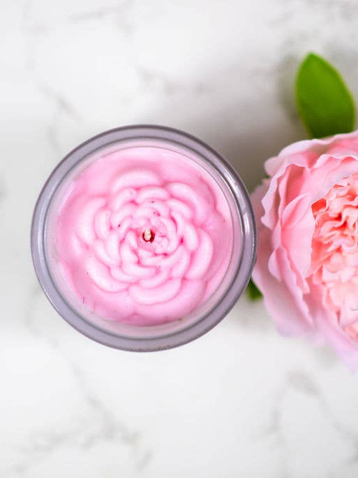 Kerze mit Pfingstrosenblüten, umweltfreundliche Kerze, verschiedene Größen für den Großhandel von Multifaceted™ Artisan Candles