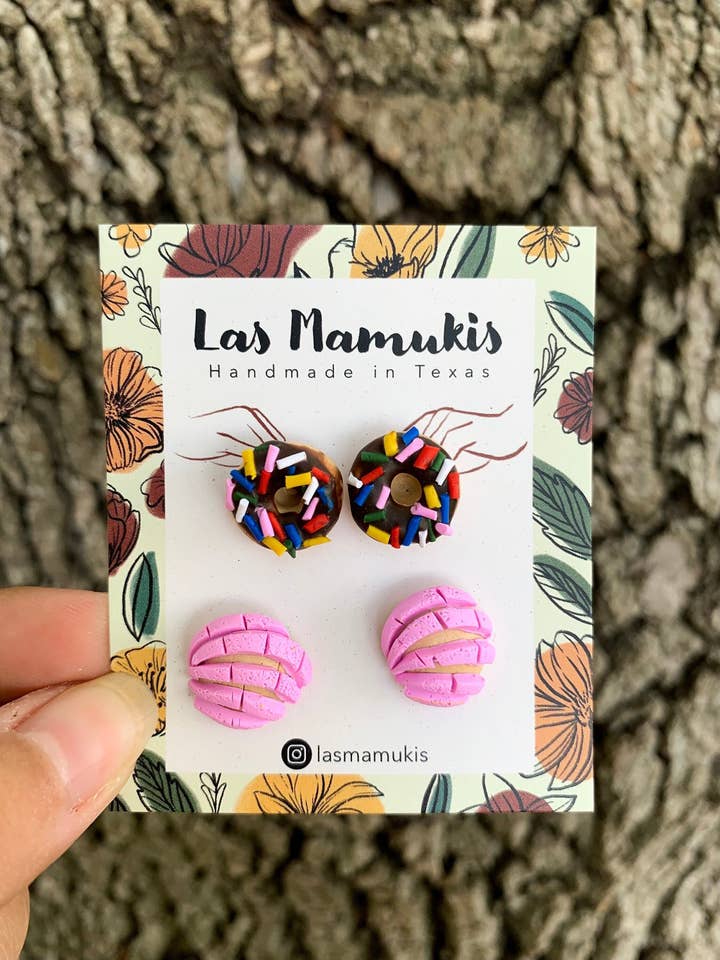 Pink Conchas with Chocolate Donuts Stud Pack for wholesale by Las Mamukis