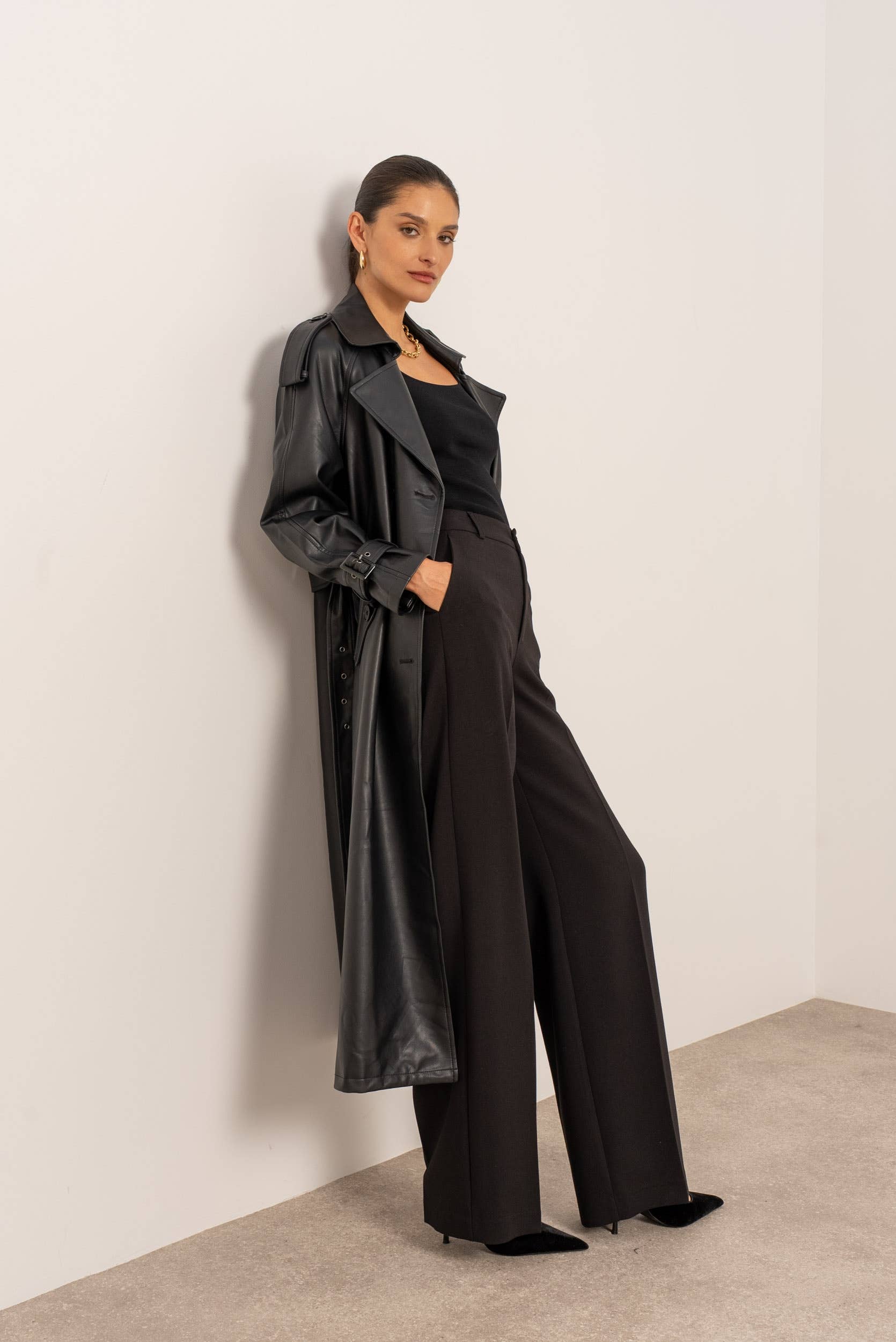 Attentif Paris - Wholesale Trench Coat - Women's - Long vegan leather trench coat8