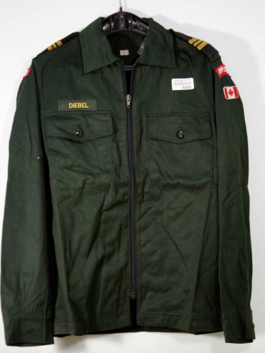 Veste de travail pour cadets de l'Armée canadienne pour la vente par camoLOTS