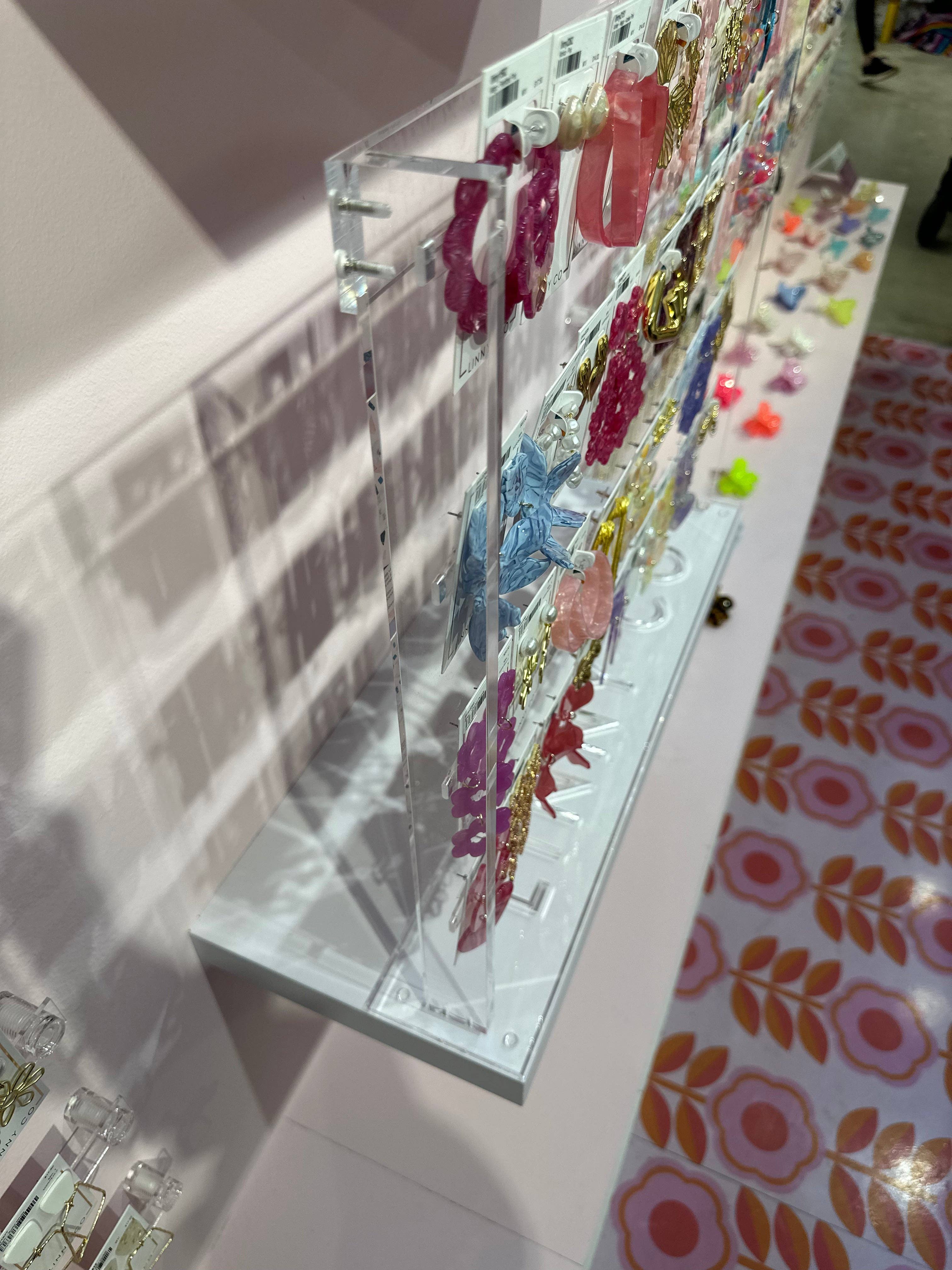 LINNY CO - Wholesale Jewelry Stand & Display - Display - Glam Collection Fixture - $556