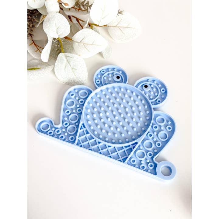 Doggotique - Wholesale Pet Food Mat - Dog - Frog licking mat, feeding mat for small dogs and cats2