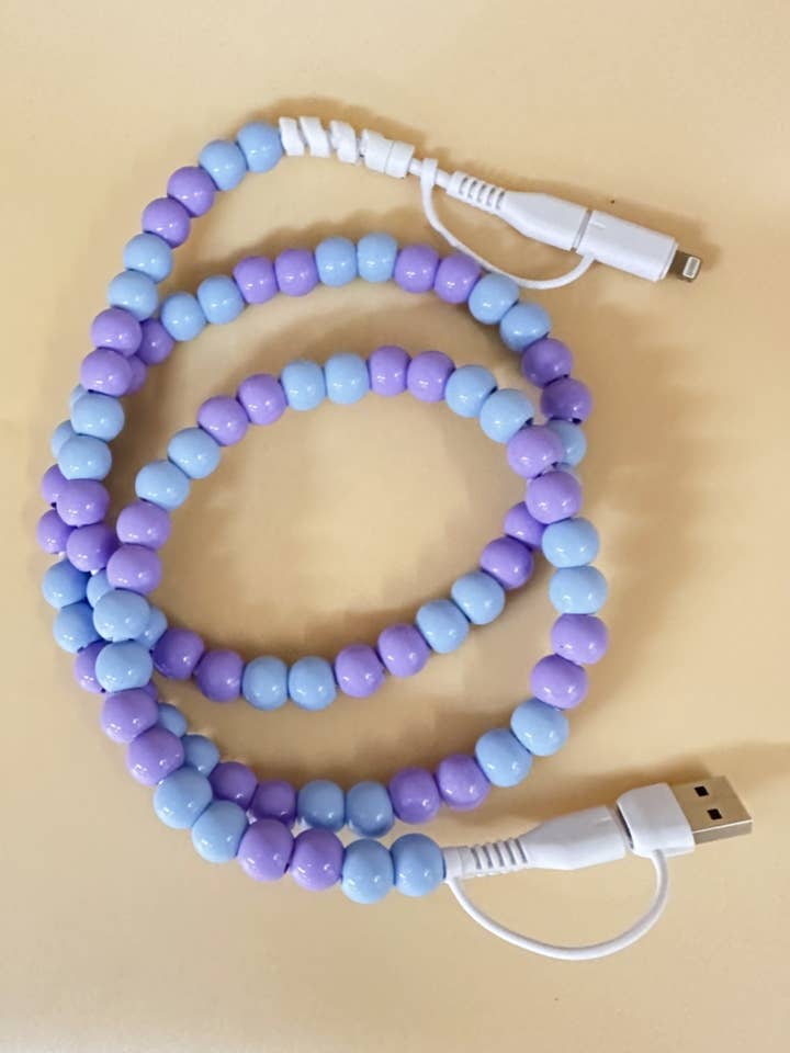 CÂBLE DE CHARGEUR DE TÉLÉPHONE À PERLES 4-EN-1 pour la vente par DESHENG ENTERPRISE