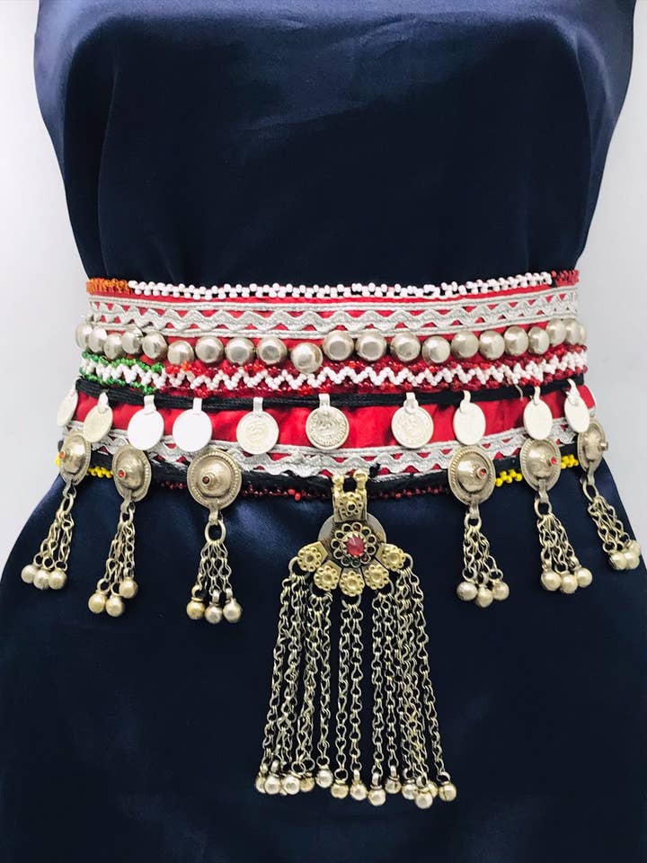 Afghansk bælte med turkmenske hængende perler, Vintage Kuchi bælte for engroshandel hos vintarust