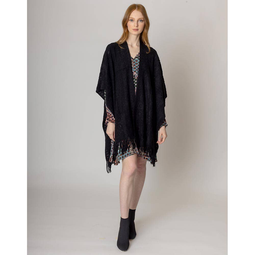 Sensibling Corp. - Vendita all'ingrosso Poncho - Donna - Poncho Ruana all'uncinetto solido13