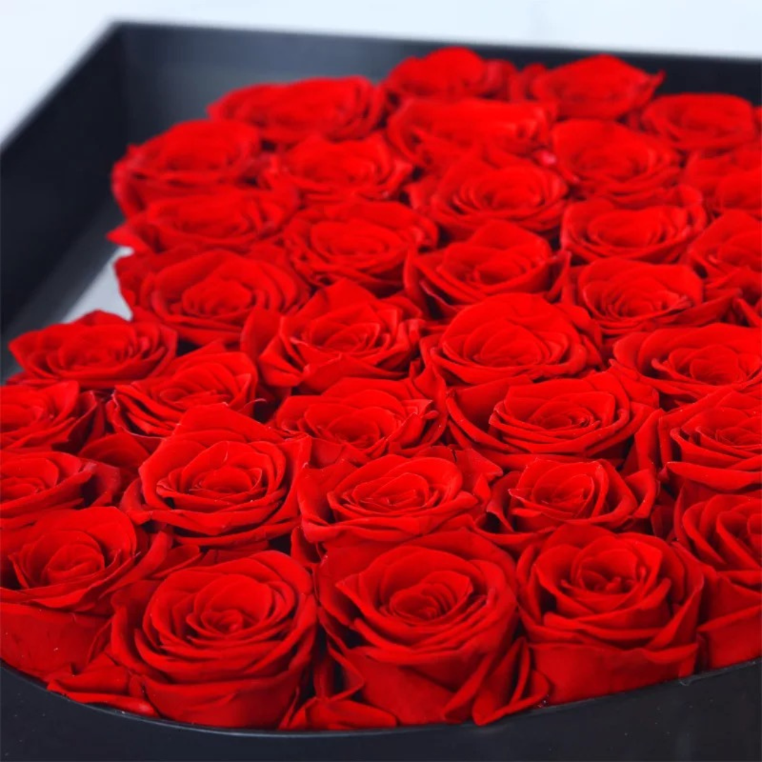 verona home and gift - Wholesale Artificial Flowers - Preserved Eternal Roses In Large Heart Frame7