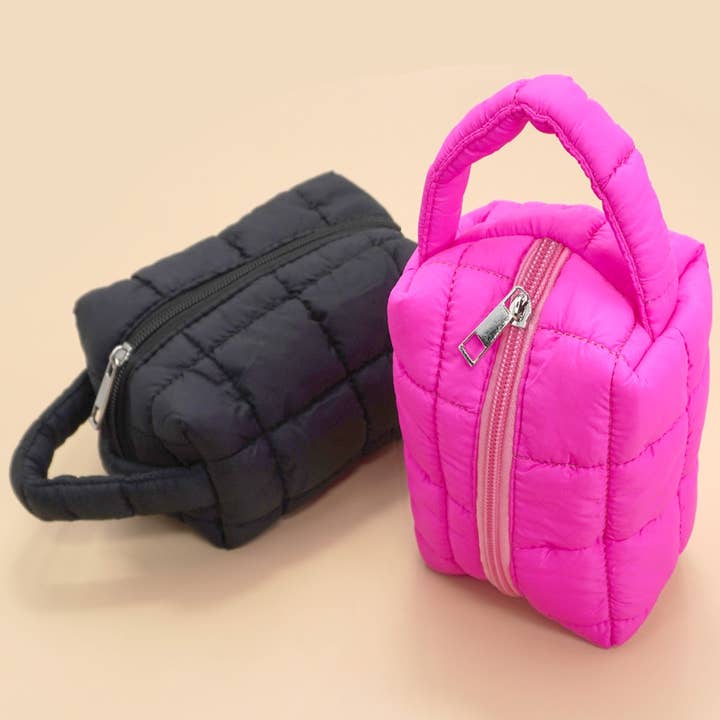 JOSSLYN by wall to wall - Wholesale Makeup/Cosmetic Bag - QUILTED PUFFY COSMETIC MAKEUP POUCH CLUTCH BAG | 40P548