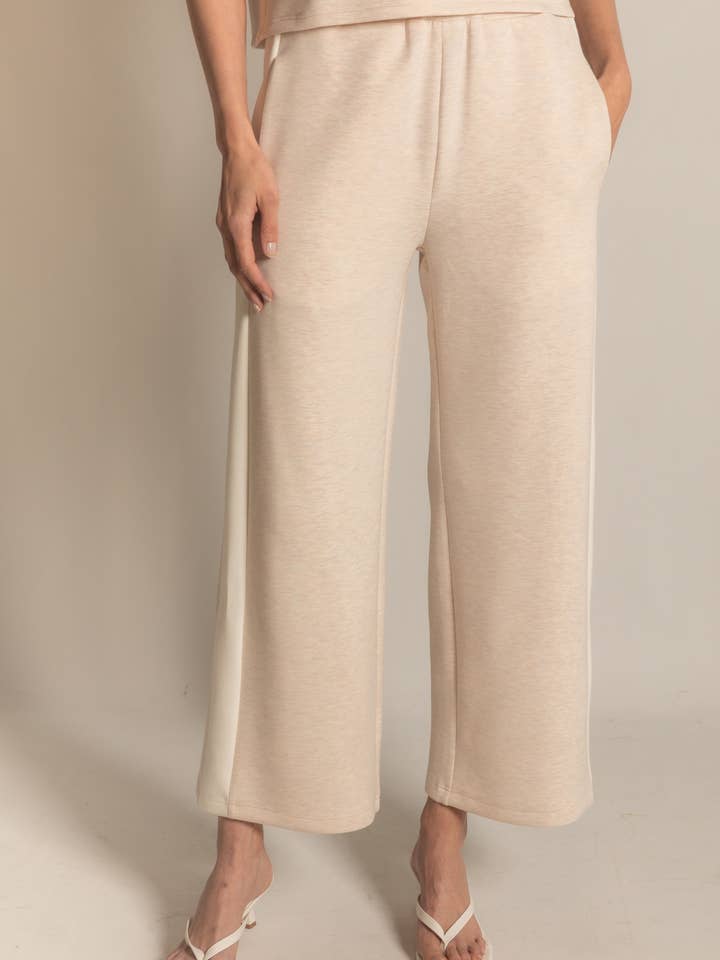P. CILL - Vente Pantalon – femme - Pantalon à jambes larges P. CILL Butter Modal à rayures latérales84