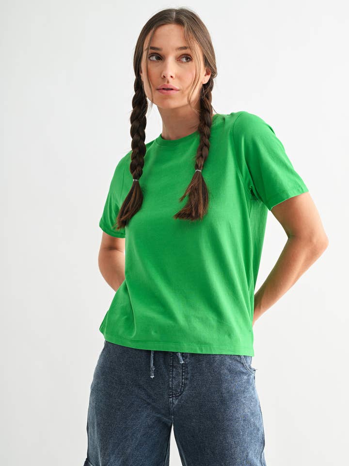 T-shirt classica Boxy Fit per la vendita all'ingrosso da parte di Mono B