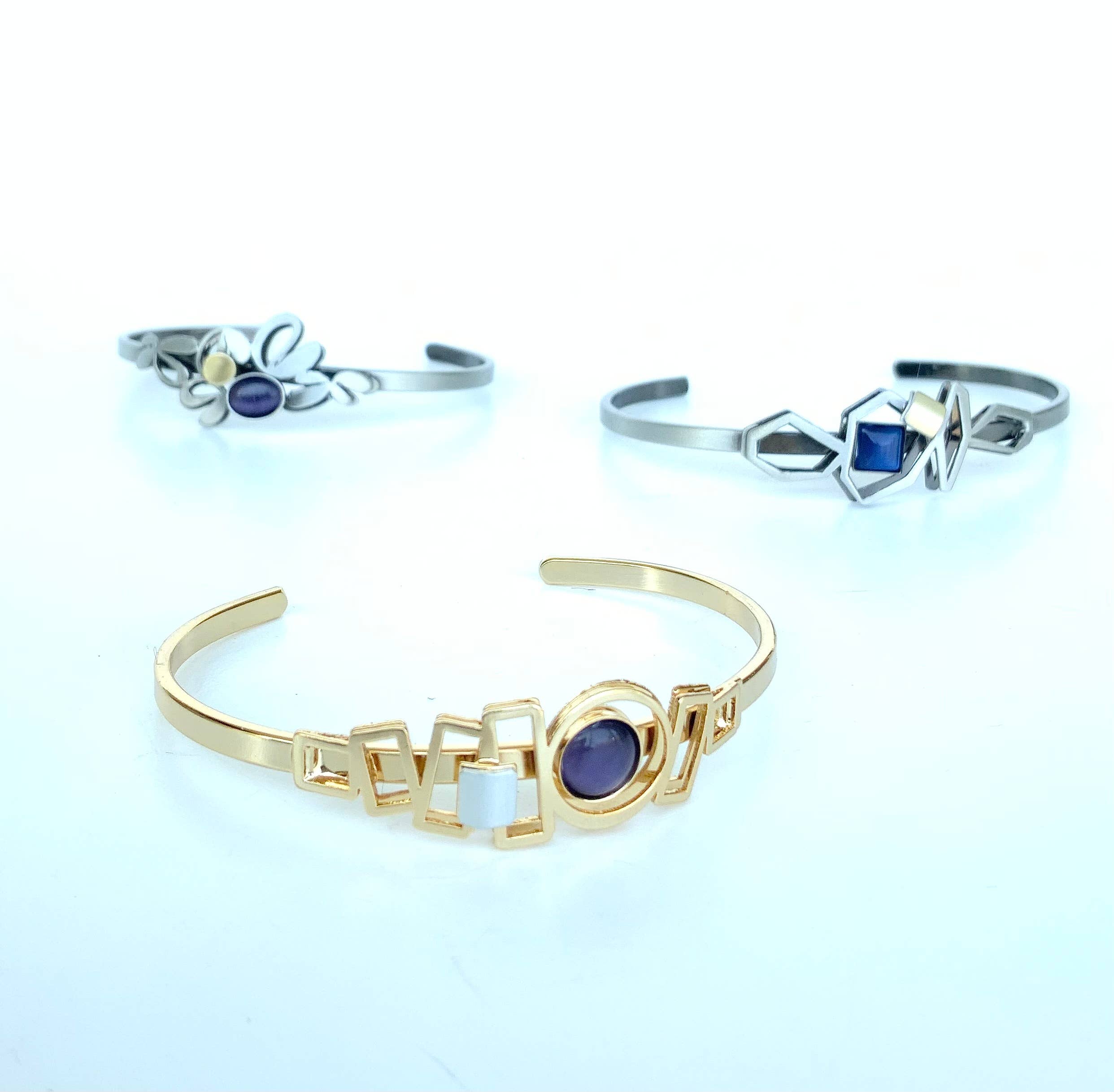 Christophe Poly / Crono Design - Vente Bracelet manchette - BRACELETS (L) - Bracelet Manchette Fin Taille 1&2 Tous Deux Ajustables1