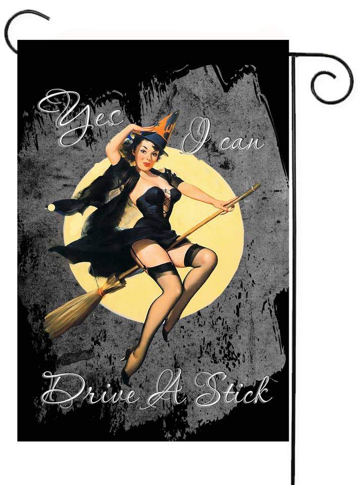 Drapeau de jardin Sorcière sexy pour la vente par Happy Cow Lawn Decor