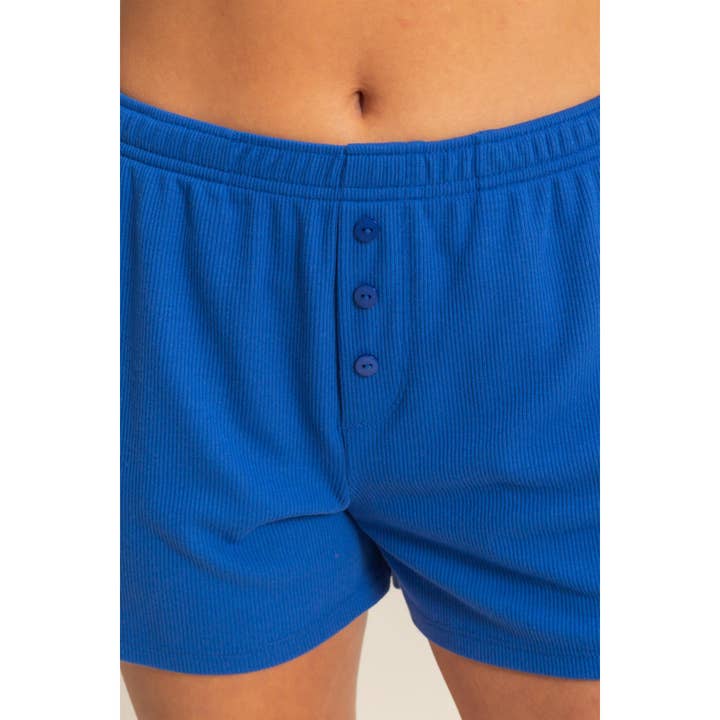 HYFVE – wholesale Shorts – Dam – DZ25A934-Högmidjade shorts med knappdetalj och flödande passform