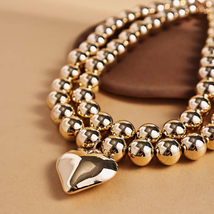 Katinki - Wholesale Pendant/Charm Necklace - Chunky Heart Pendant Beaded Necklace1