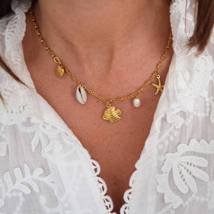 Sirena Necklace for wholesale by Manacreations