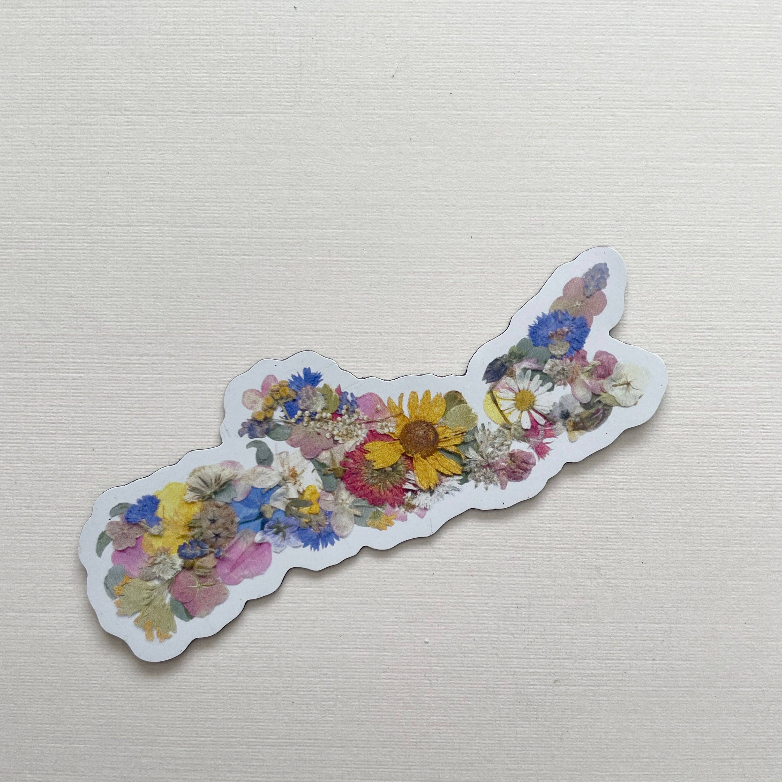 Seek & Bloom Creative Co. - Vente Aimants - Carte de la Nouvelle-Écosse Fleur Pressée, Aimant 3"2