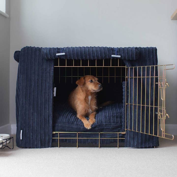 Lords and Labradors - Wholesale Pet Bed - Dog - Dog Crate Set in Navy Essentials Plush