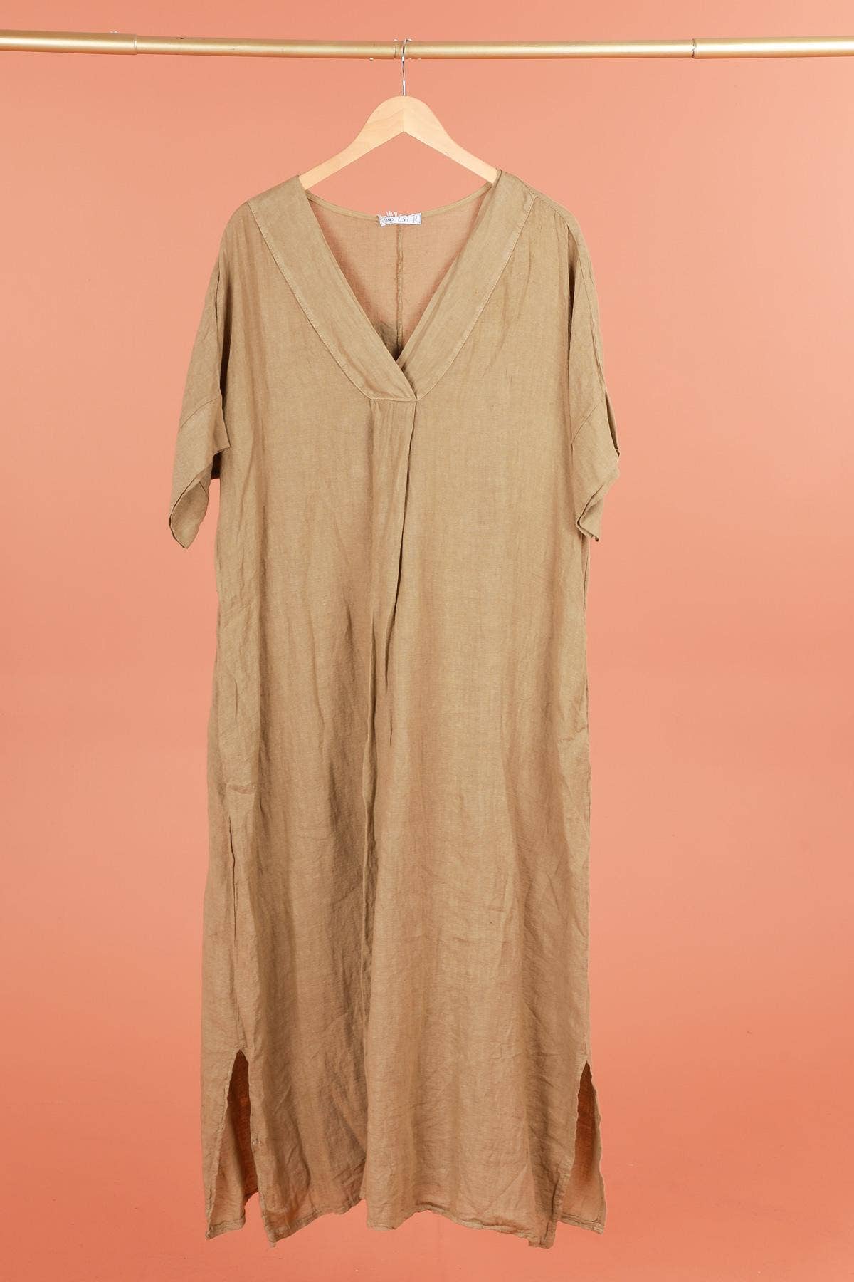 la maison des fibres naturelles - Wholesale Dress - Women's - Long dress v-neck 62733 100% linen7