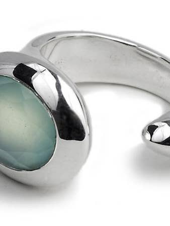 Ovale Maidan Ring Aqua Chalcedoon voor wholesale door Sikara & Co.