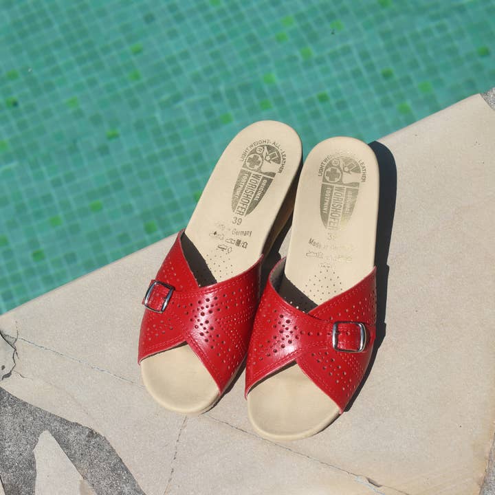 Worishofer - Wholesale Sandals - Women's - 251 Kirsche Vintage Leather & Cork Sandals - Red1