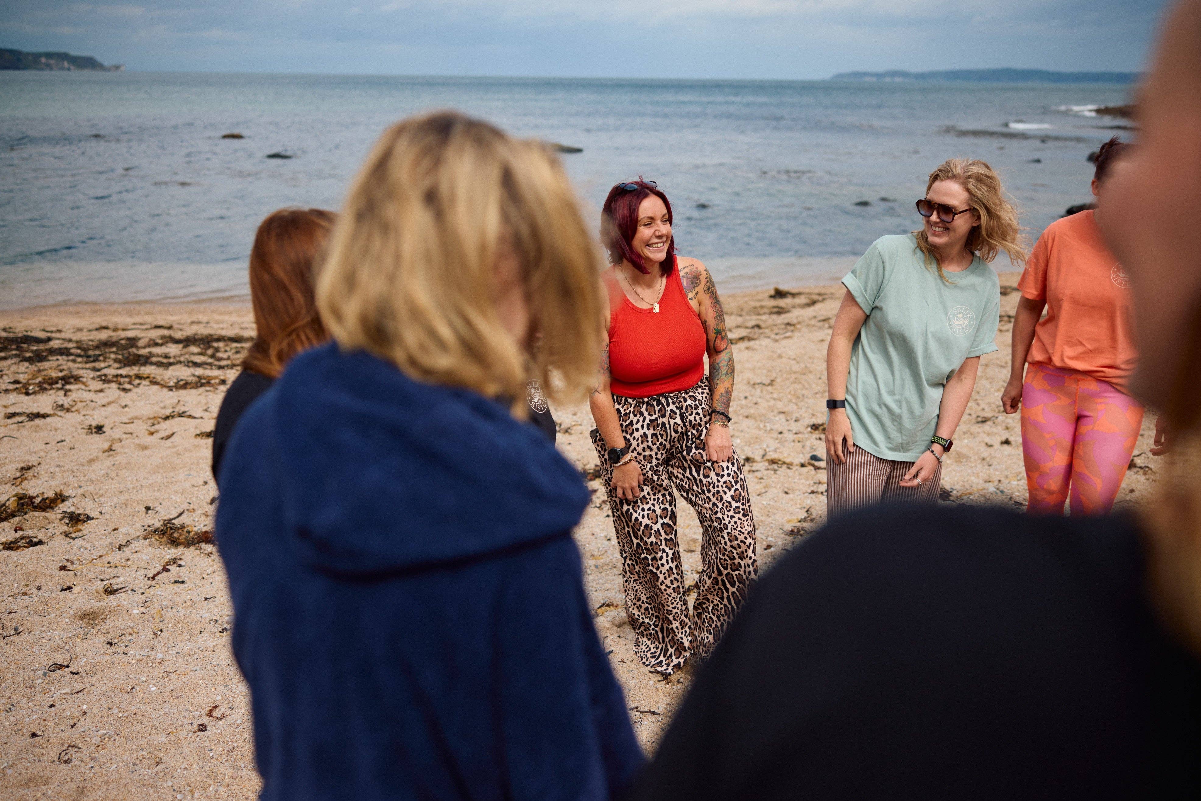 Salty Sisters - Wholesale Screen Printed T-Shirt - Women's - Long Unisex Relaxed Heavy T-shirt8