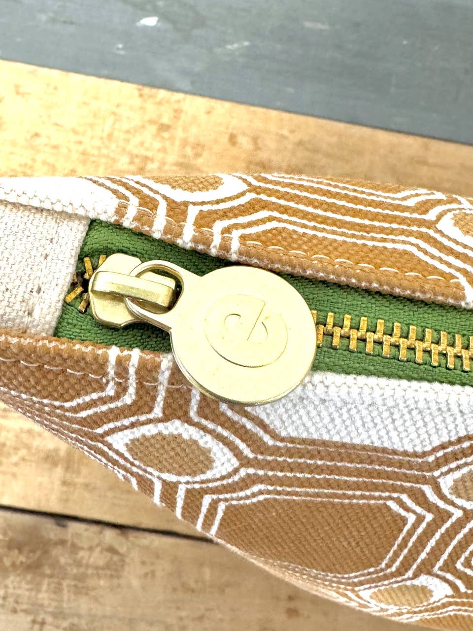 Erin Flett - Wholesale Satchel - Women's - Satchel Bag – Vintage Tile9