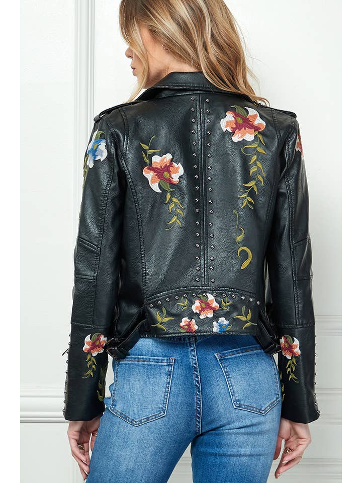 Cezele - Wholesale Leather jacket – Women′s - Floral Embroidery Leather Jacket11