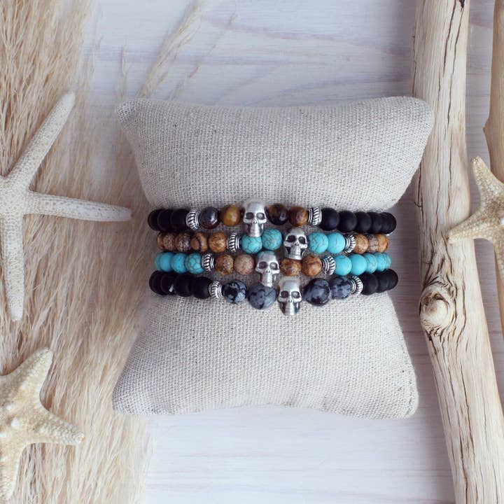 Herrarmband med dödskalle och stenar för wholesale av Link & Love®