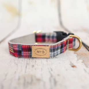 1" RÖD RUTIG KRAGE för wholesale av Finnegan’s Standard Goods