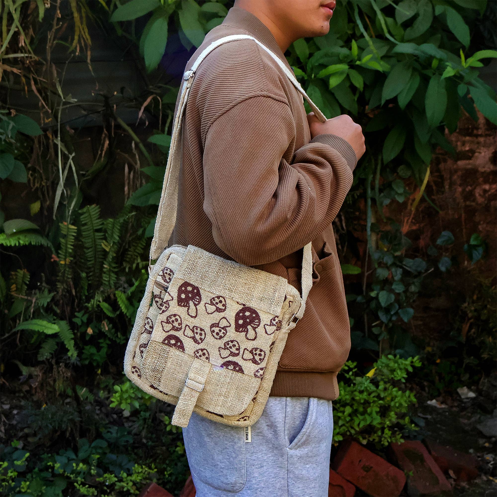 Fwosi - Wholesale Schouderbanden voor tas - Uniseks - Hennep bedrukte tassen zijn een geweldige milieuvriendelijke optie om te dragen.5