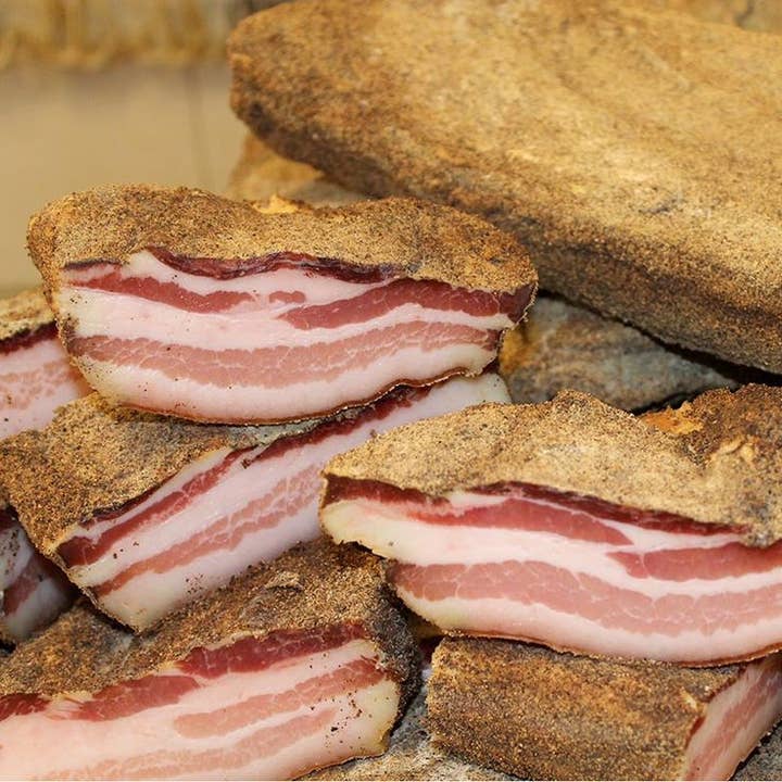 I sapori di una volta s.r.l.s - Wholesale Salami - Tesa Bacon2