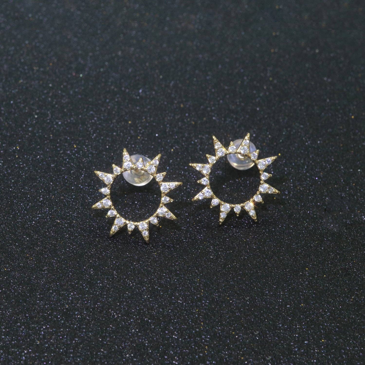 Aim Eternal - Wholesale Stud/Post Earrings - Dainty Sun Burst CZ Stud Earring t-048