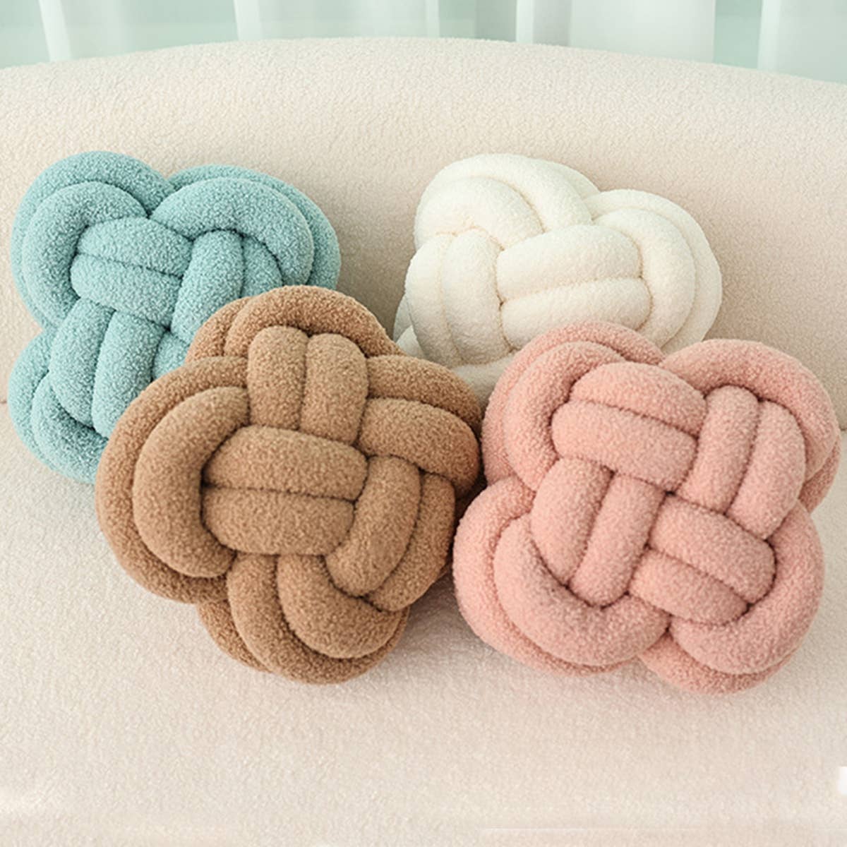 ACCITY - Wholesale Throw/Decorative Pillow - LAMB CASHMERE KNOTTED WOVEN PILLOW CUSHION_CWMM08619