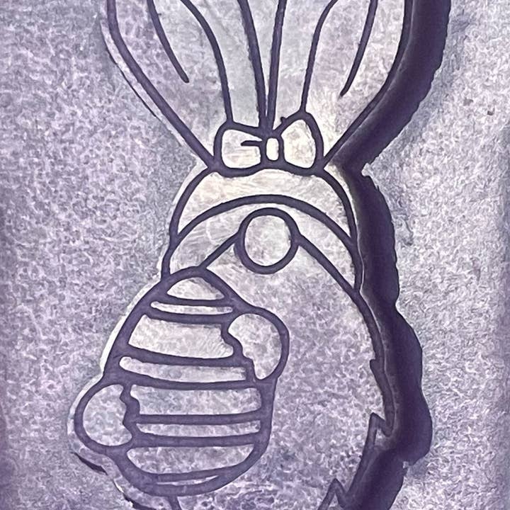Stampo in silicone fatto a mano a forma di coniglietto pasquale Gonk per Wax Melts & Re per la vendita all'ingrosso da parte di Devine Silicone Moulds