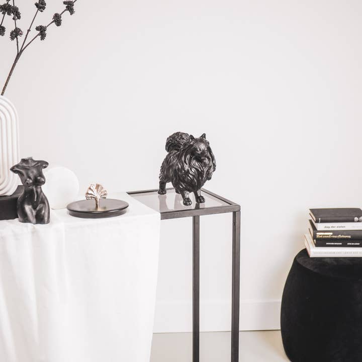 Housevitamin bv - Wholesale Decorative Figurine - HV Black Pomeranian - 23x10x18cm