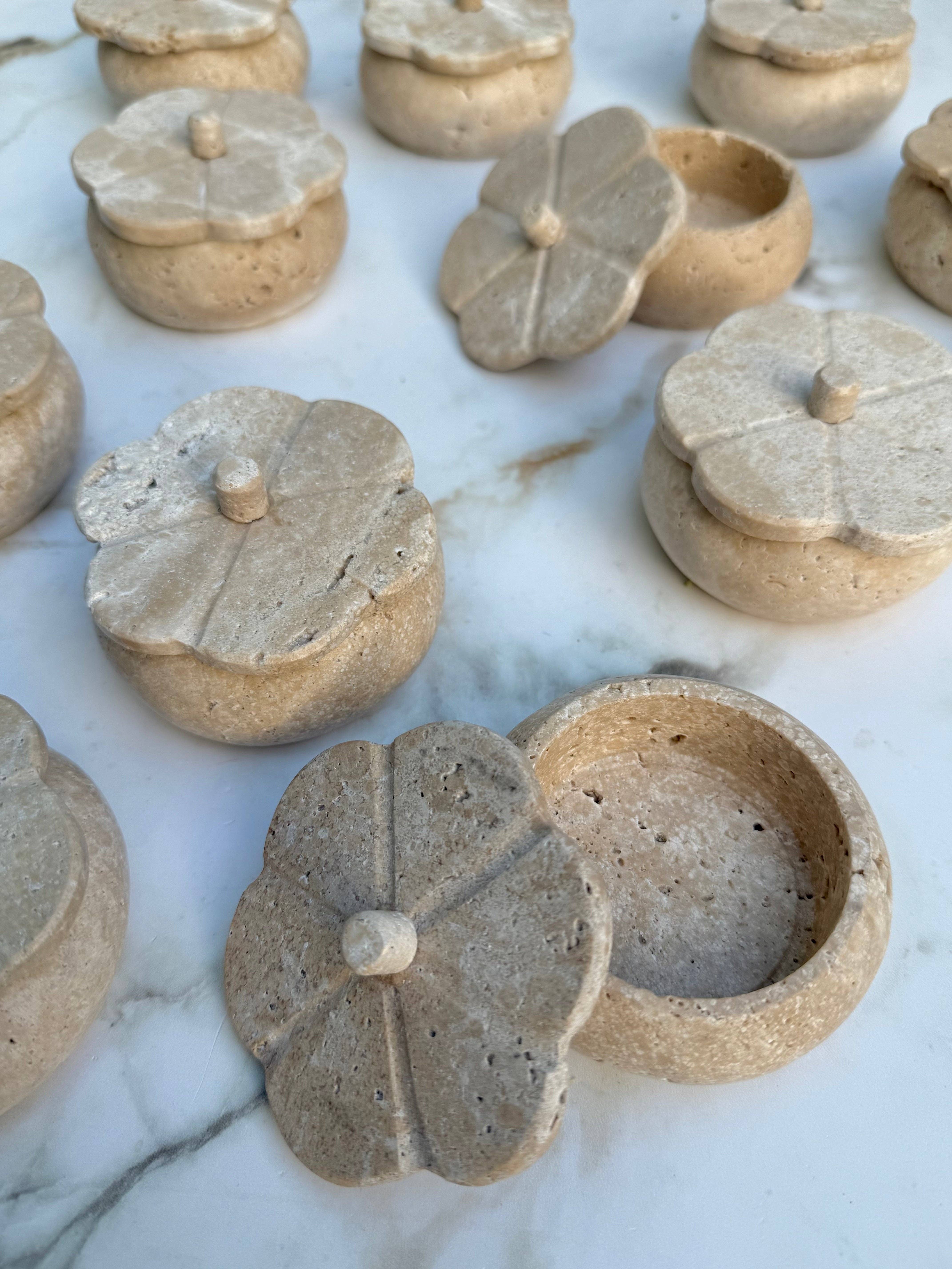 Villa Lua Home - Wholesale Decorative Box - Beige Travertine Trinket Box1