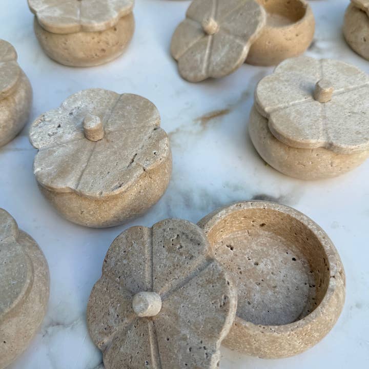 Villa Lua Home - Wholesale Decorative Box - Beige Travertine Trinket Box1
