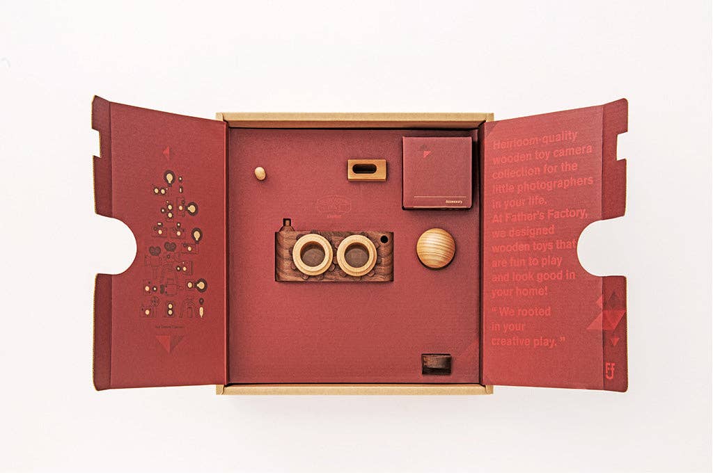 Father's Factory - Wholesale Wood toy – Child - Twinkle Wooden Toy Camera Expert Set - Walnut ($168 Value)4