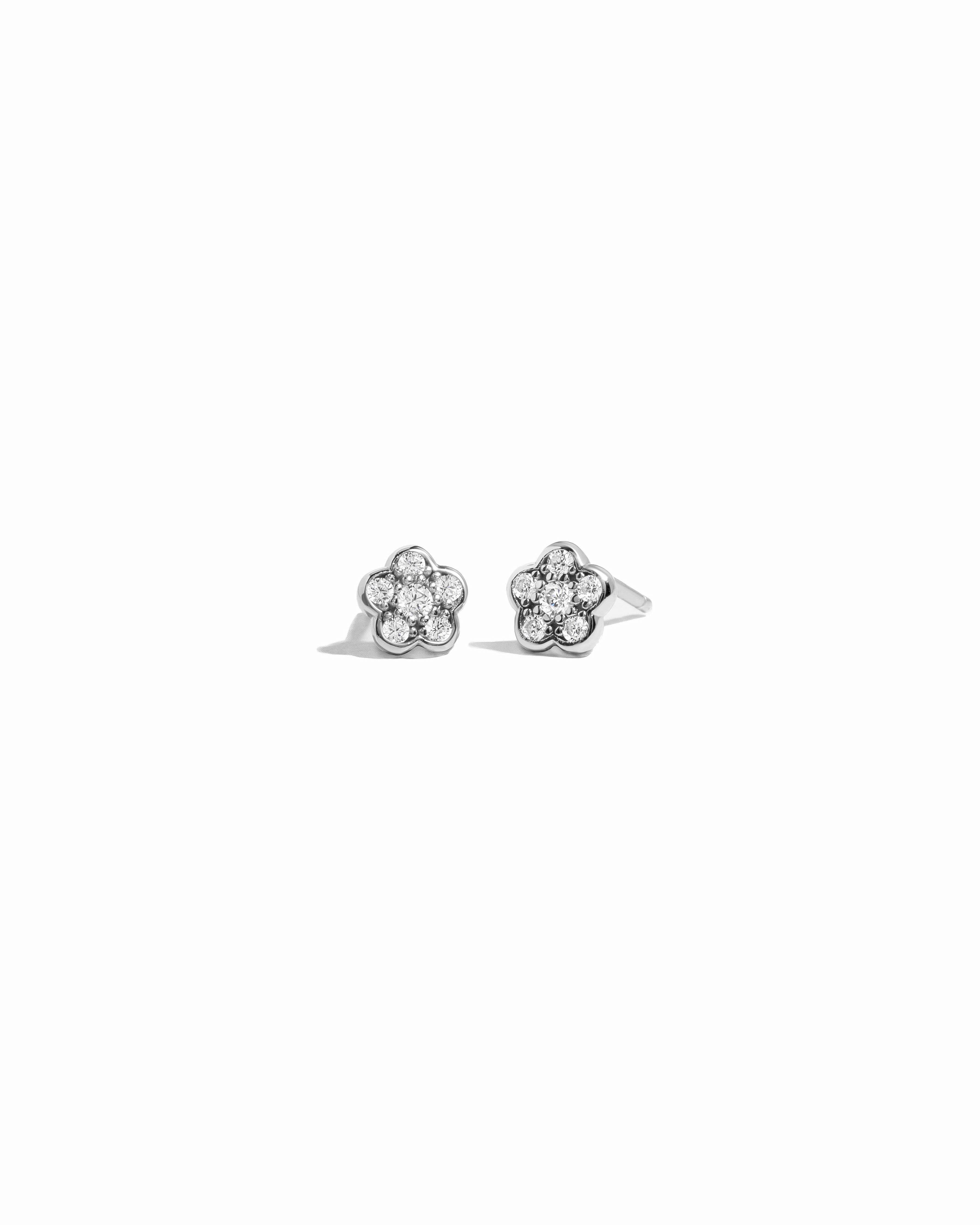 Sami Jewels - Wholesale Stud/Post Earrings - Diamond Flower Studs0