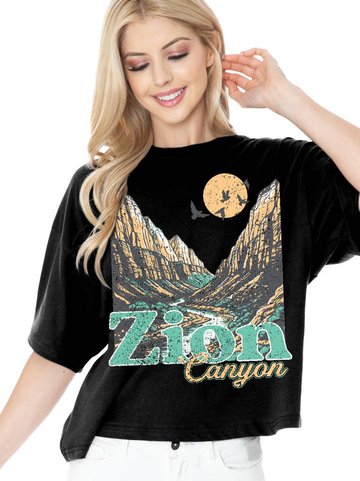 BT2487-CT Top Feminino com Estampa Gráfica Zion Canyon para Mulheres por atacado de BouTeeQue Closet