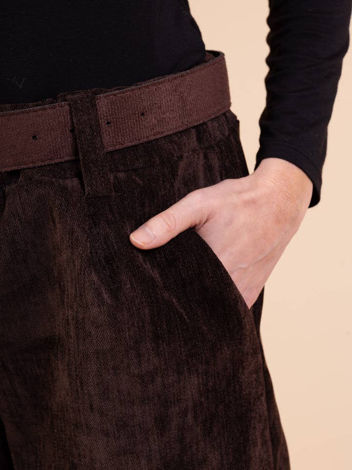 Pépouz' Paris - Wholesale Pants - Women's - Loose velvet trousers with belt PPN25684