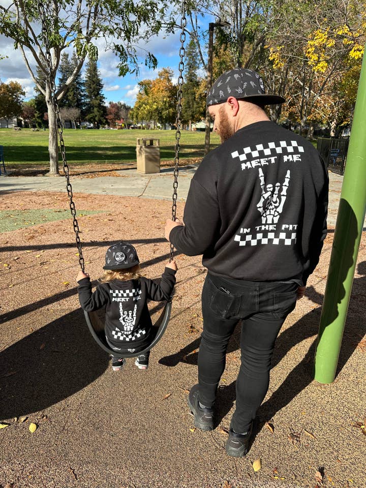 Little Rocker Clothing - Wholesale Graphic Sweatshirt - Unisex - Meet Me In The Pit Crew Neck - Adult2