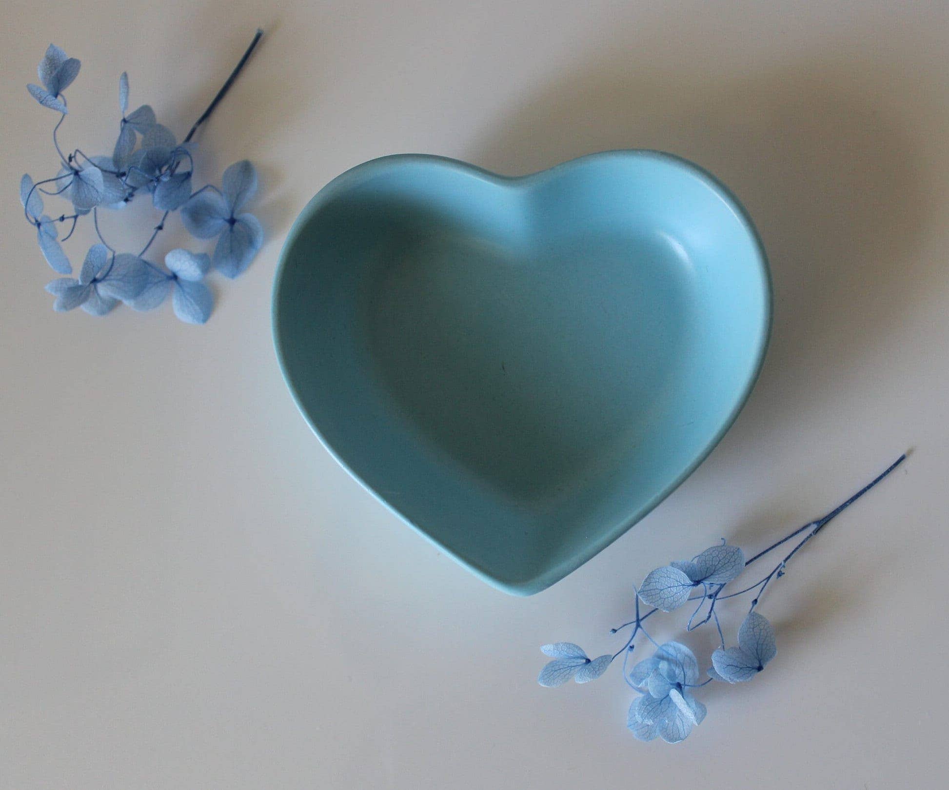 Latana Candles – wholesale Jewellery dish – Heart Shaped Tray6