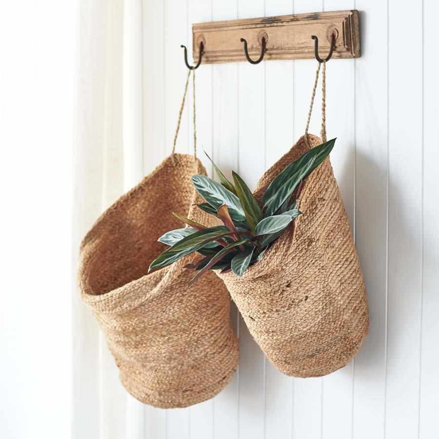 Eadie Lifestyle - Wholesale Hanging Planter - Artisan Hanging Sack Sets - Natural Jute2