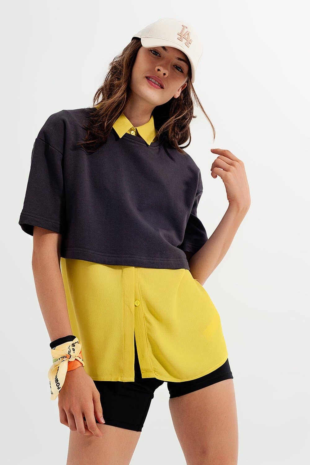 T shirt crop top dark grey for wholesale on Faire1