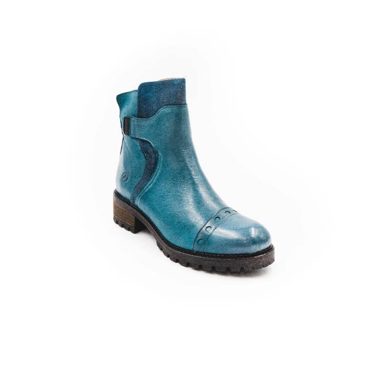 Casta - Wholesale Chelsea Boots - Women's - Moov1