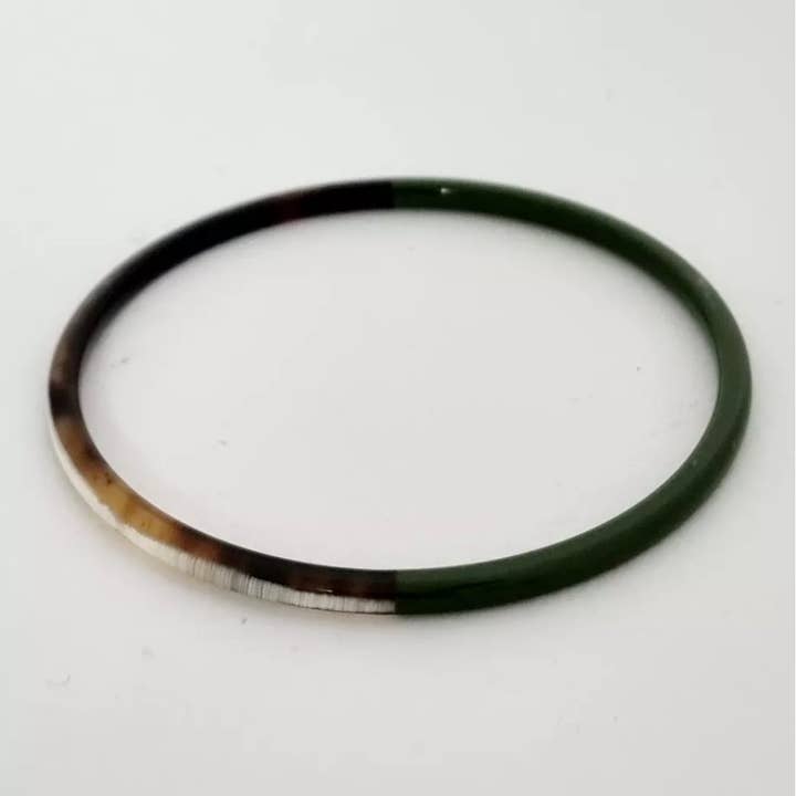 Le Coin Sauvage - Wholesale Bangle Bracelet - Horn Bangle Bracelet - 3 mm - Khaki Duo1