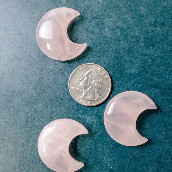 Selene Stone - Wholesale Spiritual Stone/Crystal - Crystal Small Moon1