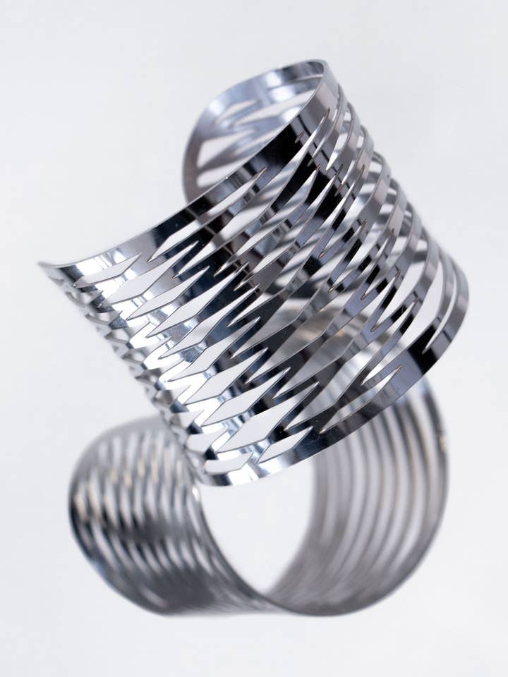 Rafia - Cuff for wholesale by Glamdust