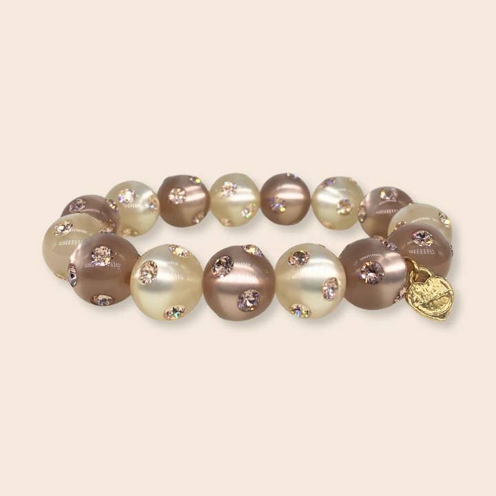 Bracciale di perle classico Bari in champagne lucido e cipria per la vendita all'ingrosso da parte di Coloristers