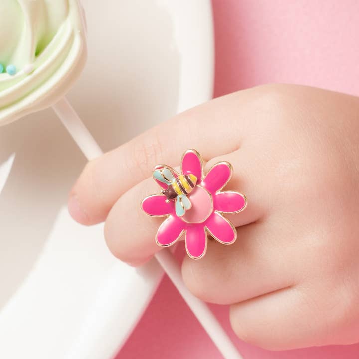 Girl Nation – Engroshandel Statementring – Petal Party justerbar ring med gaveæske10